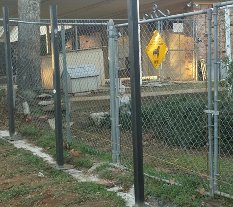 PEMBERTON WELDING - mineral wells, TX. Fencing posts